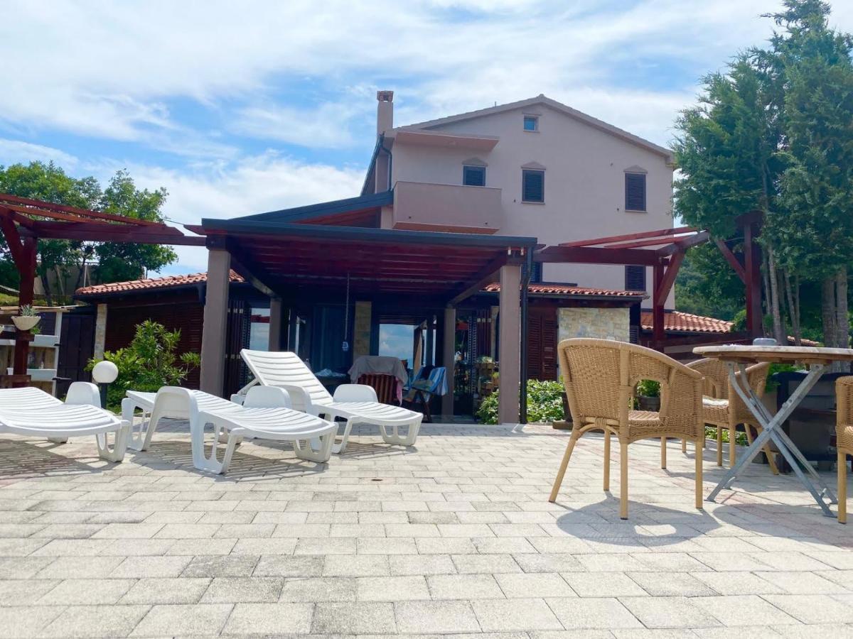 Casa Perla Holidays Jurasi Bagian luar foto